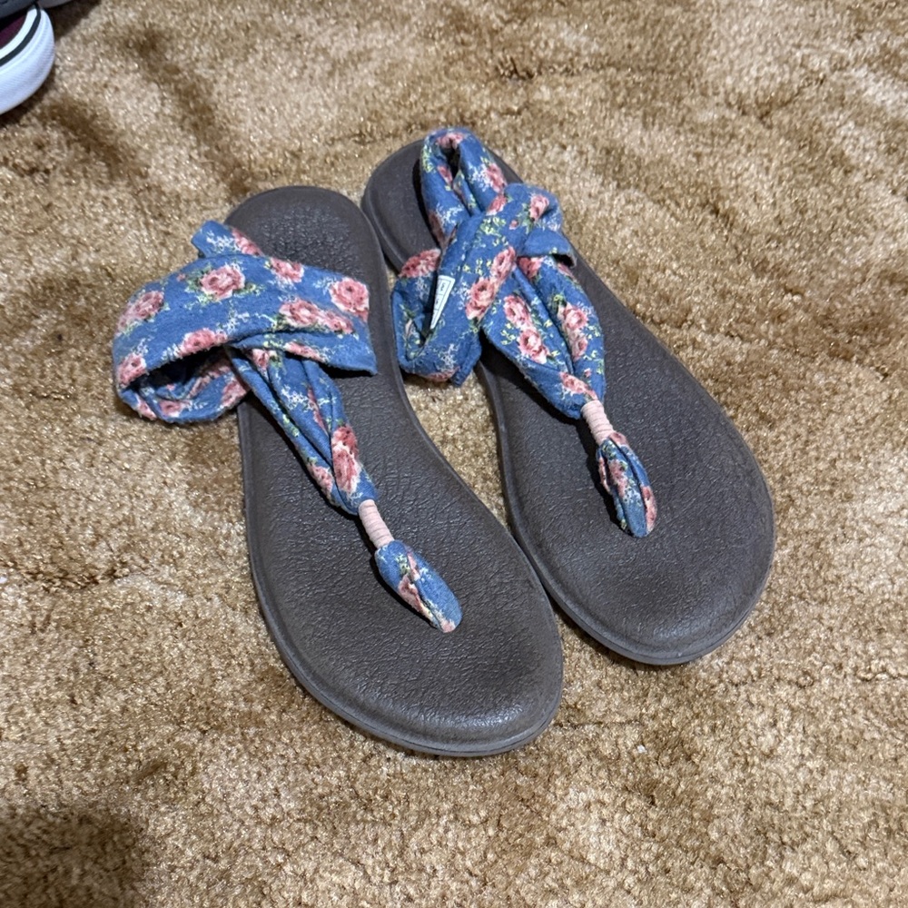 Sanuk Women's Sandals with Blue and Pink Floral Design